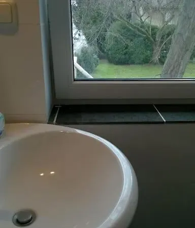 Appartement Toll Mit Privatem Eingang Free Parking Slbst Check-in 30 Zone Ruhig Keine