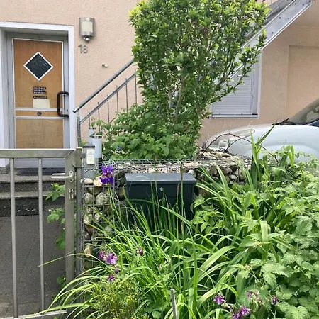 アパート Toll Mit Privatem Eingang Free Parking Slbst Check-in 30 Zone Ruhig Keine ドゥイスブルグ