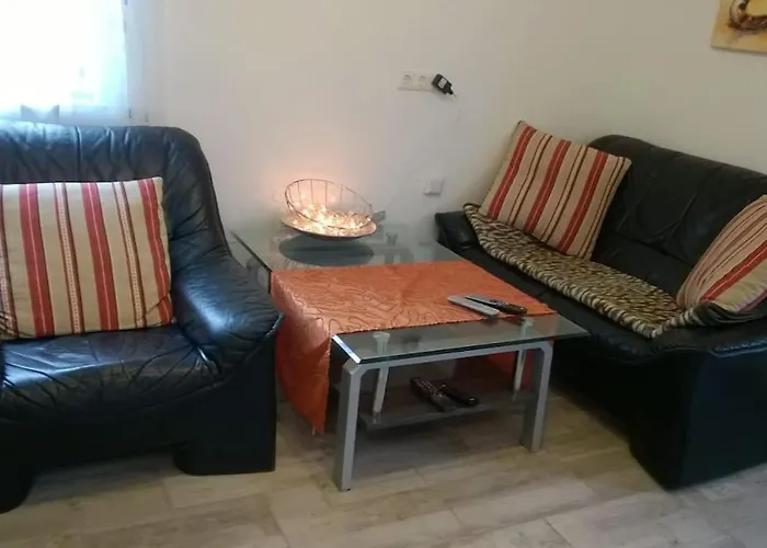 Apartman Toll Mit Privatem Eingang Free Parking Slbst Check-in 30 Zone Ruhig Keine