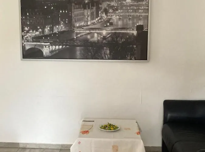 Toll Mit Privatem Eingang Free Parking Slbst Check-in Montauer 30 Zone Ruhig Duisburg